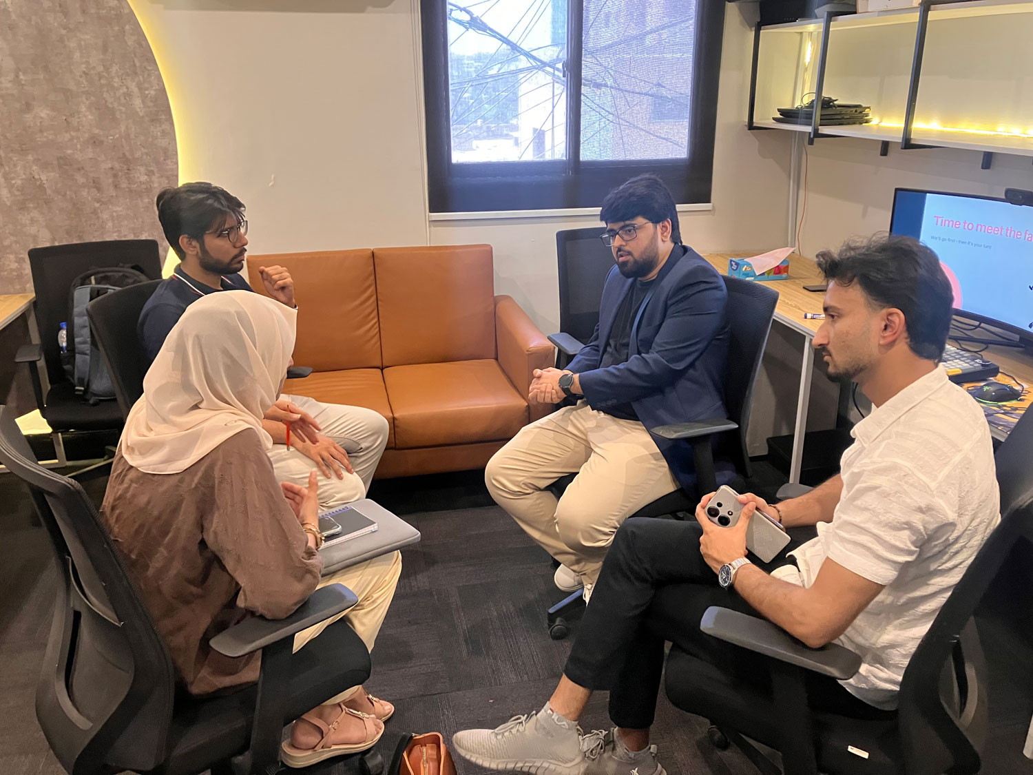 CS Students Visited AlphaVenture