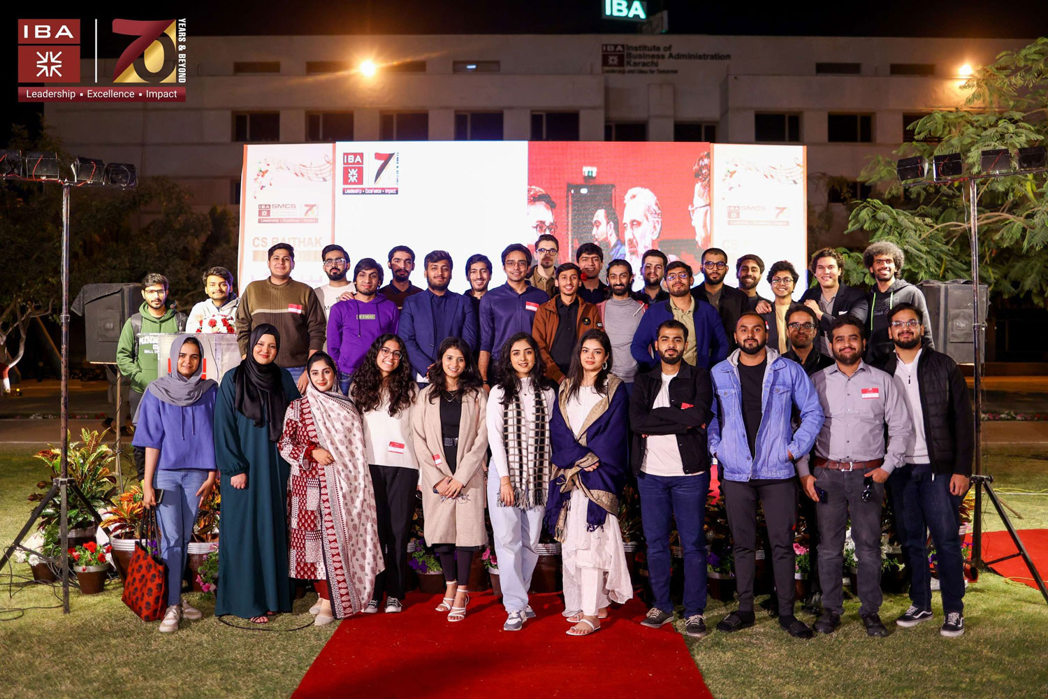 IBA Alumni Reconnect at CS Bhaitak 2025 for a Night of Reflection and Networking