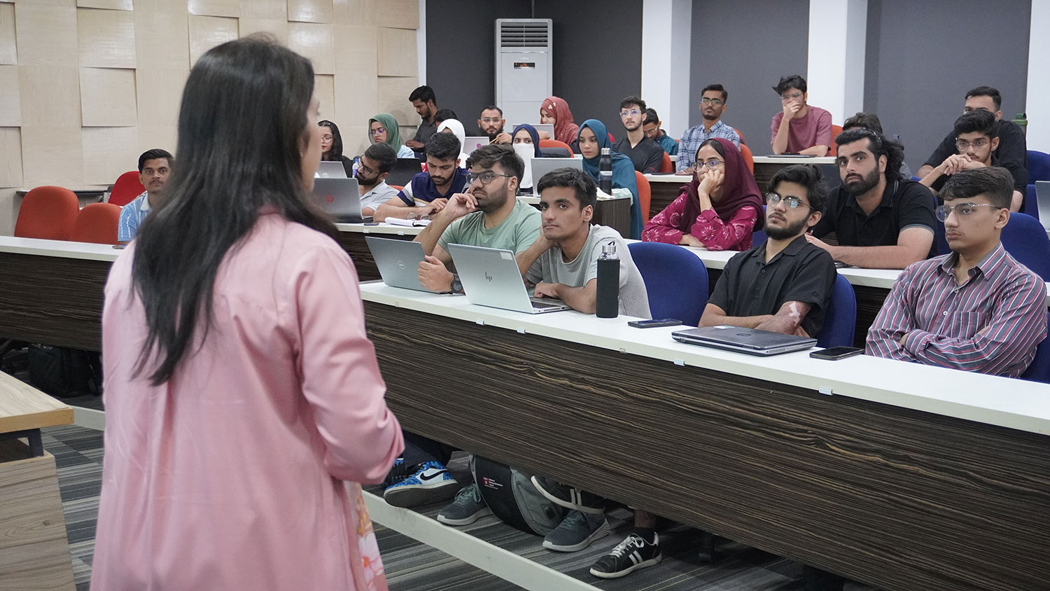 SMCS Students Learn the Science Behind Agentic AI Systems